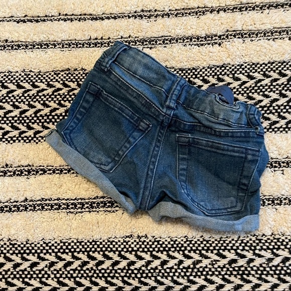 Adriano goldschmied floral embroidered shorts sz.12 months - Picture 4 of 4